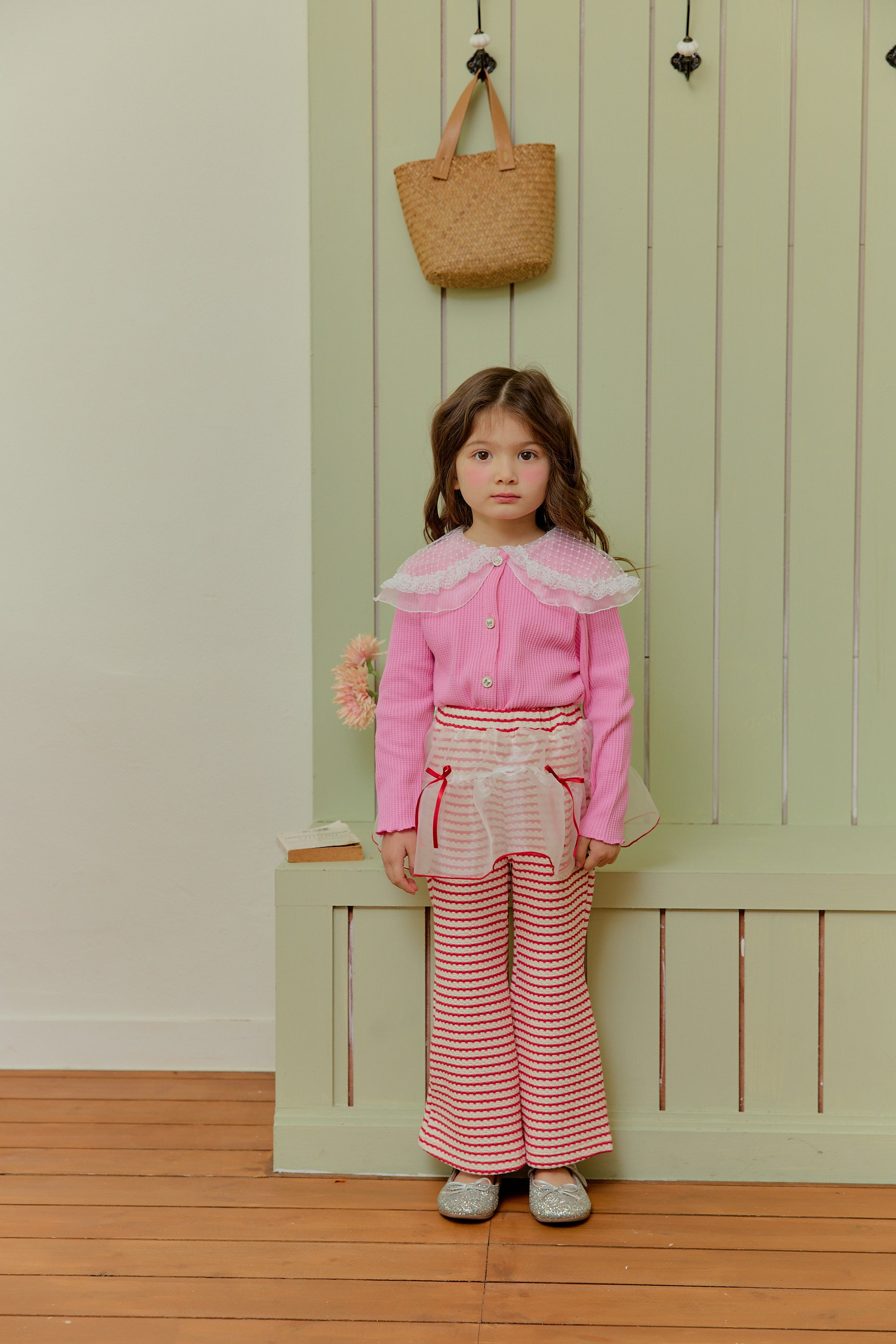 Lace Collar Cardigan Pink