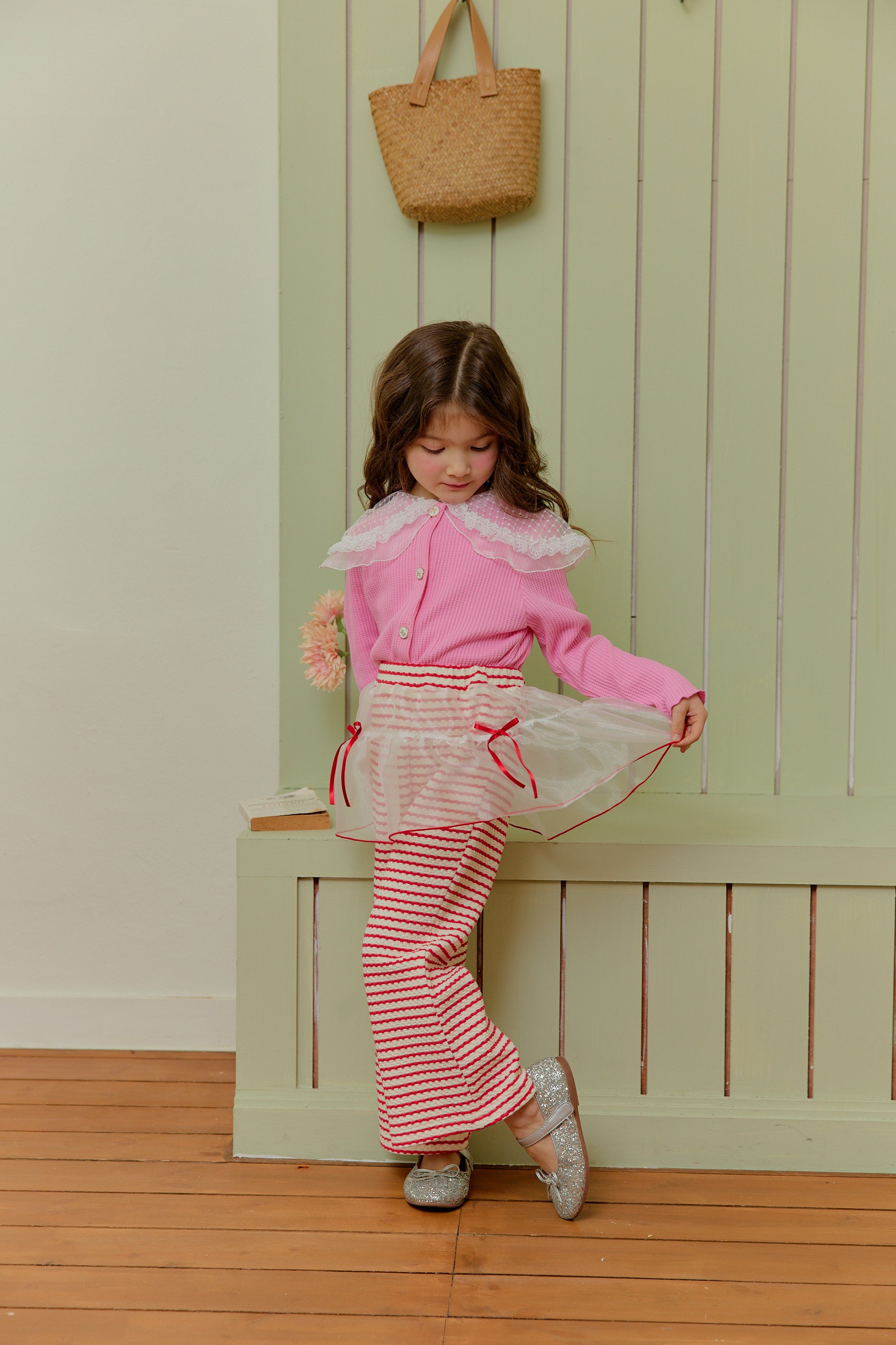 Lace Collar Cardigan Pink